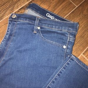 NWOT GAP High-rise Skinny